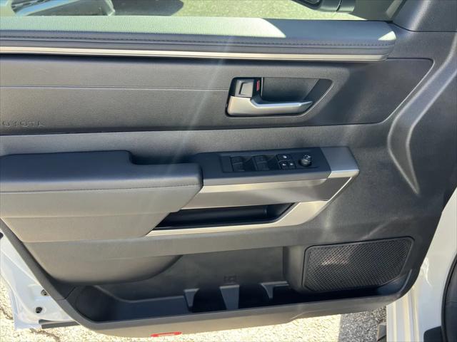2026 Toyota Tundra SR5 CrewMax 5.5' Bed