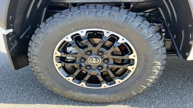 2026 Toyota Tundra SR5 CrewMax 5.5' Bed