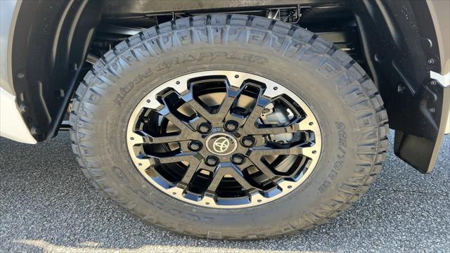2026 Toyota Tundra SR5 CrewMax 5.5' Bed