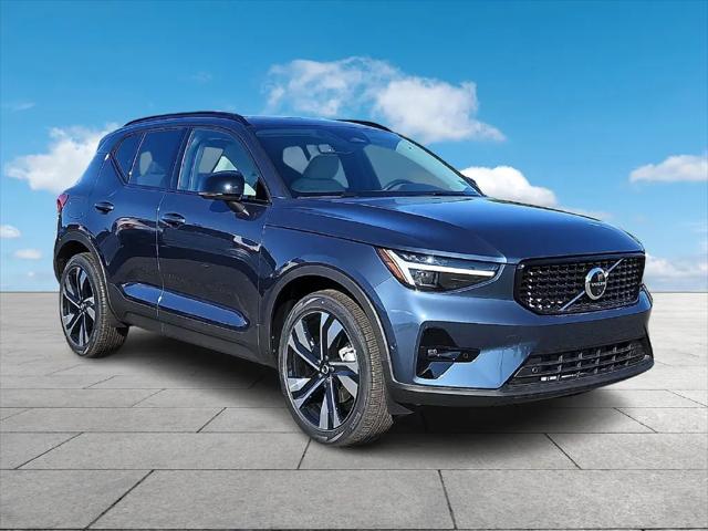 2026 Volvo XC40 Ultra, B5 AWD Gas mild hybrid, Dark for sale in Trevose, PA