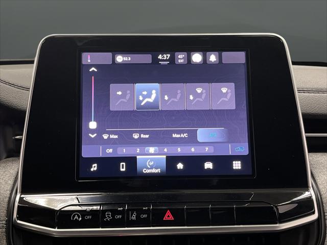 2022 Jeep Compass Latitude FWD