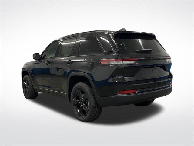 2025 Jeep Grand Cherokee Altitude X 4x4