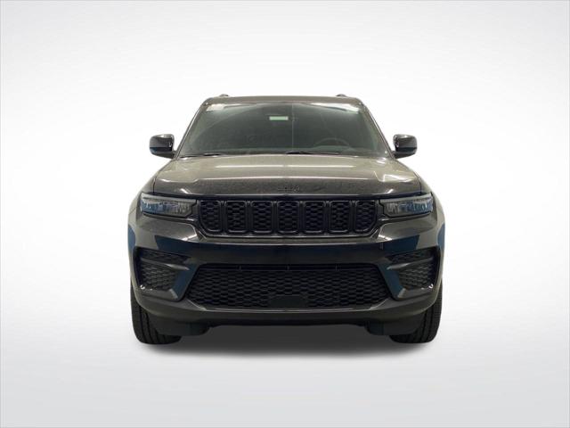2025 Jeep Grand Cherokee Altitude X 4x4