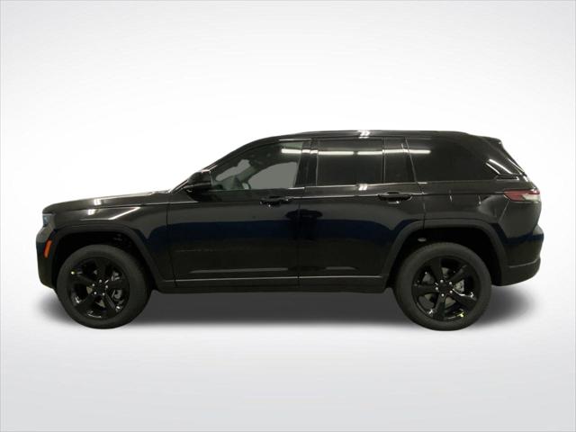 2025 Jeep Grand Cherokee Altitude X 4x4