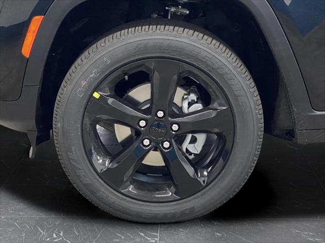 2025 Jeep Grand Cherokee Altitude X 4x4