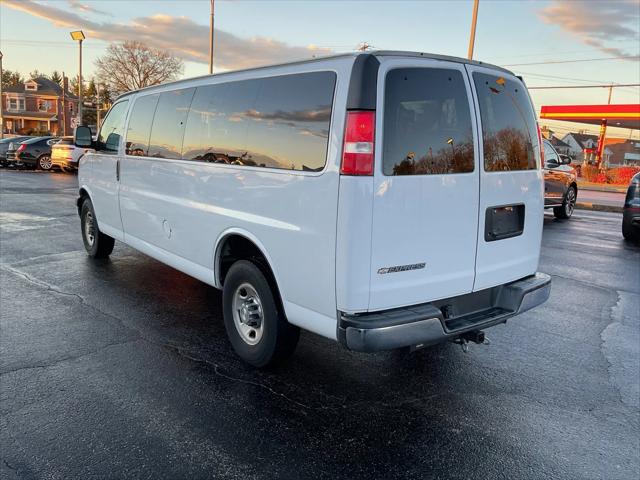 2019 Chevrolet Express LT