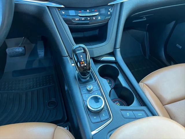 2021 Cadillac XT5 AWD Premium Luxury