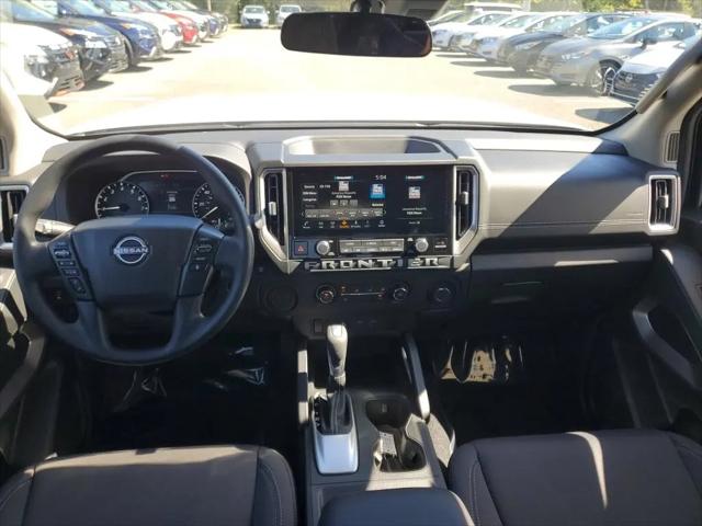 2026 Nissan Frontier Crew Cab SV 4x2