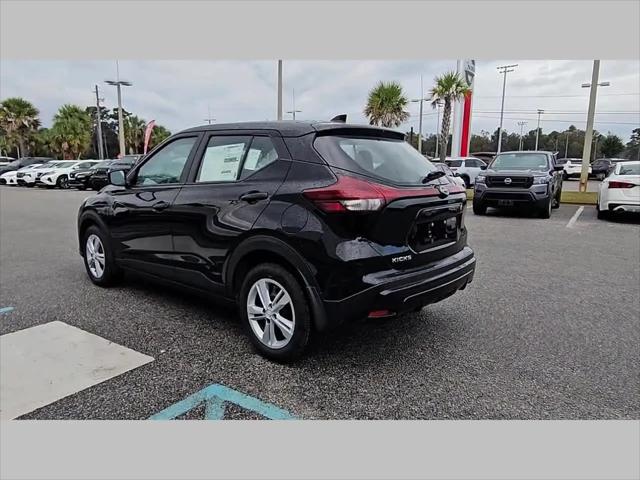 2025 Nissan Kicks S