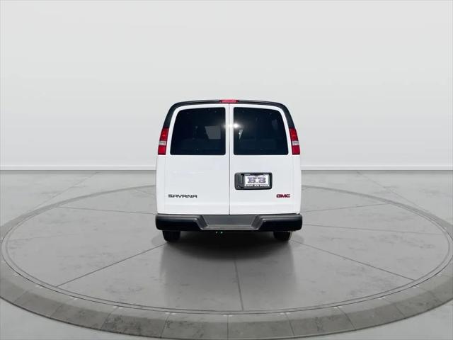 2025 GMC Savana Passenger RWD 3500 Extended Wheelbase LS
