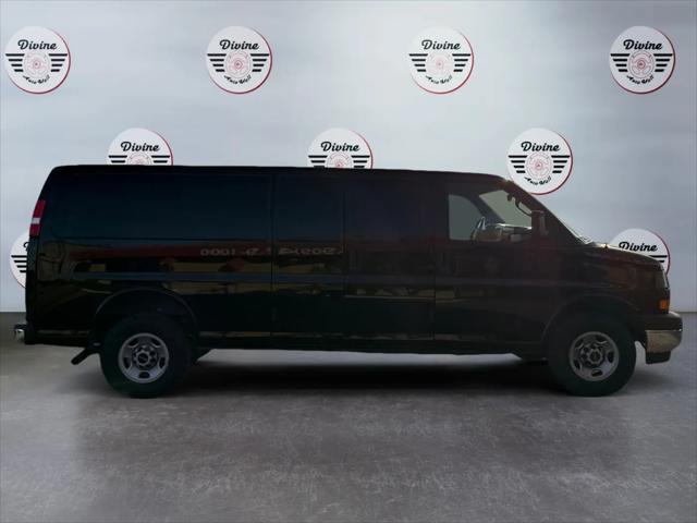 2023 GMC Savana Cargo RWD 3500 Extended Wheelbase Work Van