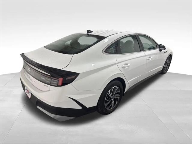 2026 Hyundai Sonata Hybrid Blue