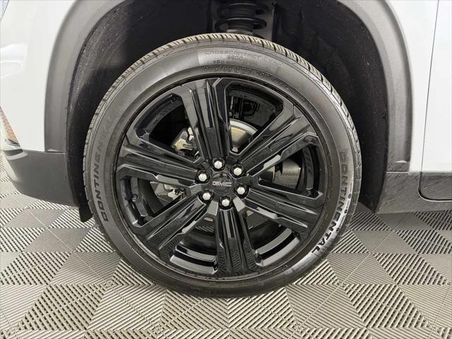 2026 GMC Acadia Elevation FWD