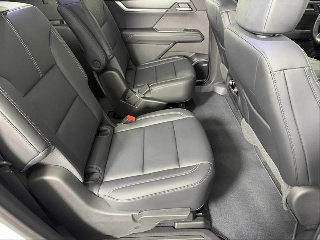 2026 GMC Acadia Elevation FWD