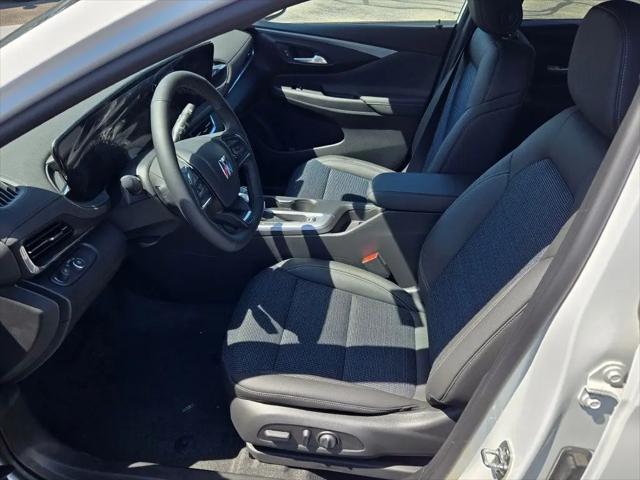 2026 Buick NV Preferred FWD