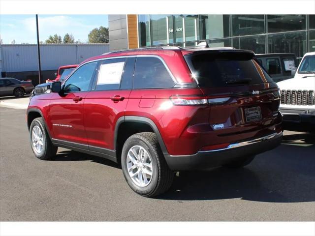 2025 Jeep Grand Cherokee Laredo X 4x2