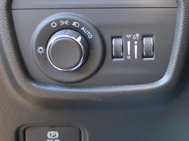 2025 Jeep Grand Cherokee Laredo X 4x2