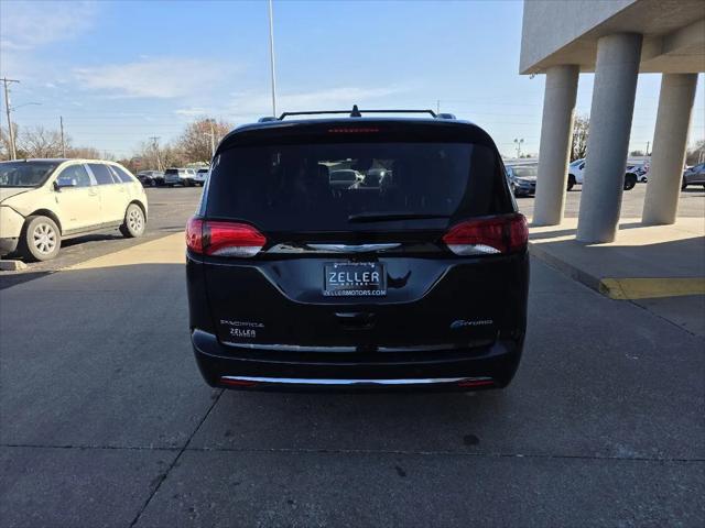 2020 Chrysler Pacifica Hybrid Limited