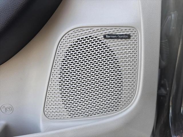 2020 Chrysler Pacifica Hybrid Limited
