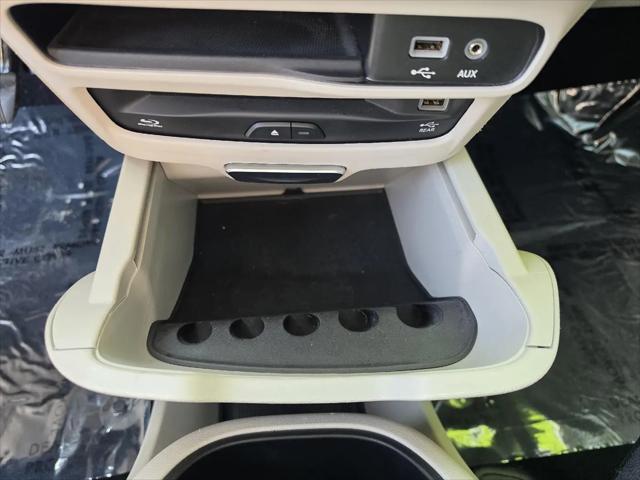 2020 Chrysler Pacifica Hybrid Limited