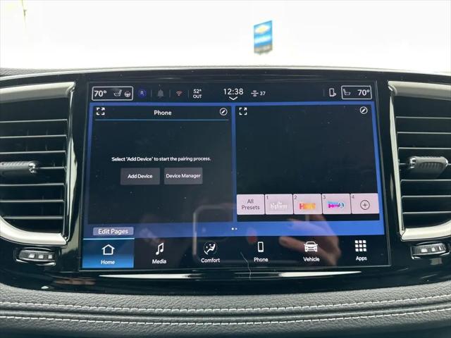 2026 Chrysler Pacifica Select AWD