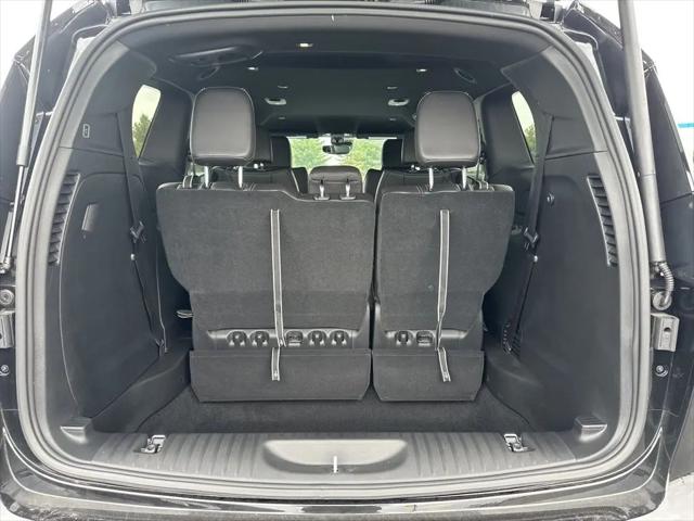 2026 Chrysler Pacifica Select AWD