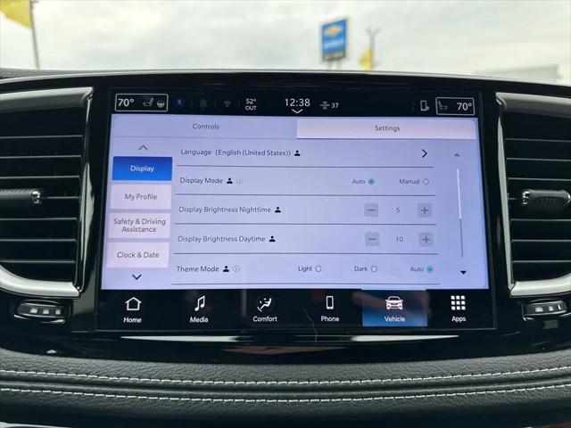2026 Chrysler Pacifica Select AWD