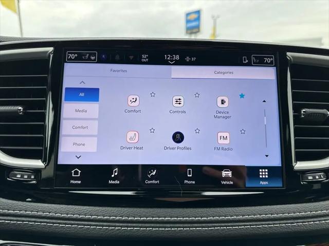 2026 Chrysler Pacifica Select AWD