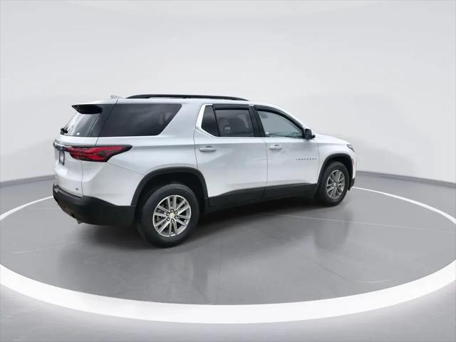 2023 Chevrolet Traverse FWD LT Cloth