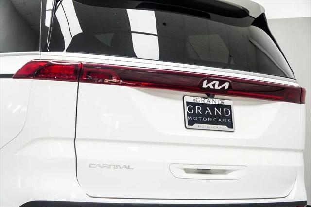 2024 Kia Carnival MPV LX