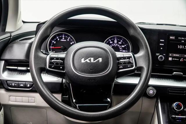 2024 Kia Carnival MPV LX
