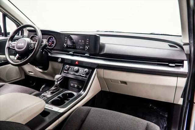2024 Kia Carnival MPV LX