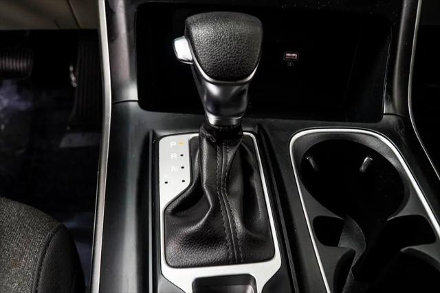 2024 Kia Carnival MPV LX
