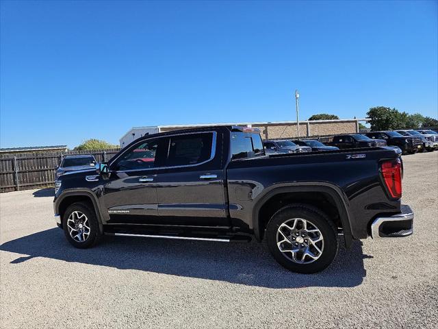 2026 GMC Sierra 1500 Crew Cab, Short Bed, SLT, 4WD