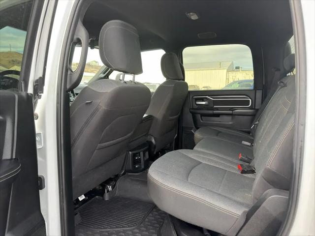2024 Ram 3500 Big Horn Crew Cab 4x4 8' Box