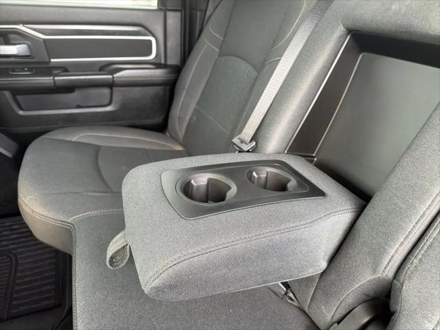 2024 Ram 3500 Big Horn Crew Cab 4x4 8' Box