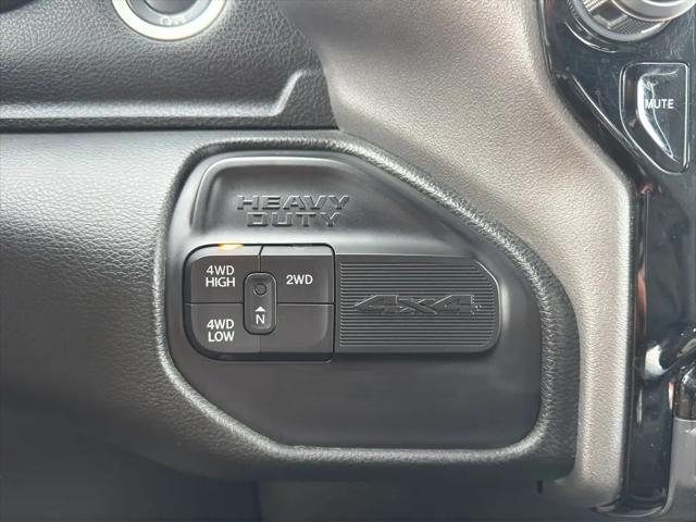 2024 Ram 3500 Big Horn Crew Cab 4x4 8' Box
