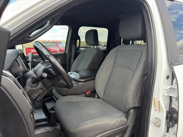 2024 Ram 3500 Big Horn Crew Cab 4x4 8' Box