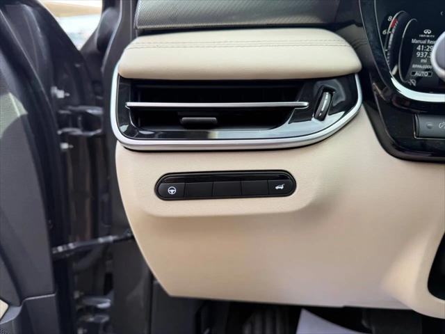 2023 INFINITI QX60 LUXE AWD