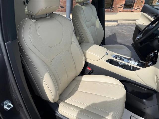 2023 INFINITI QX60 LUXE AWD