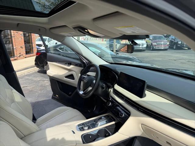 2023 INFINITI QX60 LUXE AWD