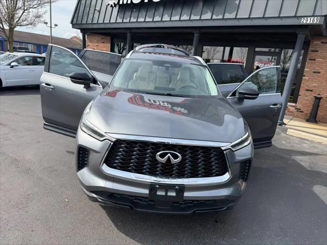 2023 INFINITI QX60 LUXE AWD