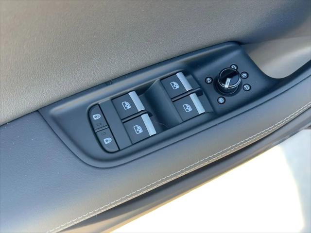 2026 Audi Q7 Premium Plus TFSI quattro tiptronic