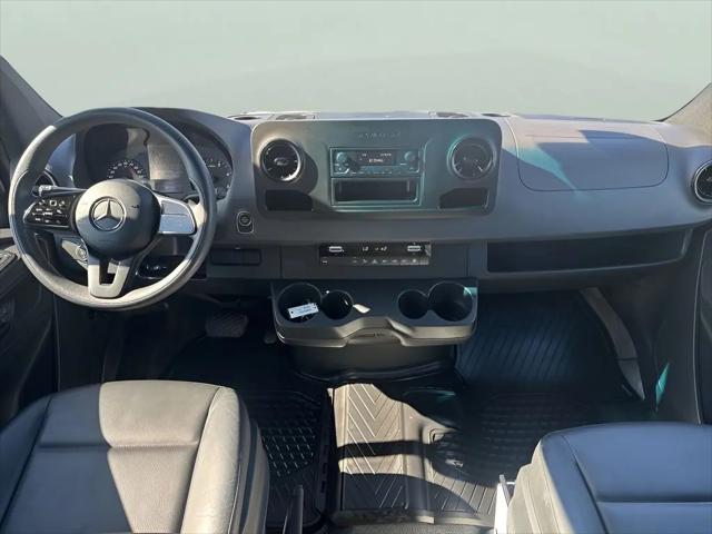 2022 Mercedes-Benz Sprinter 2500 Standard Roof V6