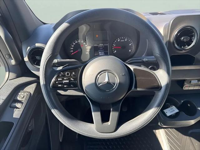 2022 Mercedes-Benz Sprinter 2500 Standard Roof V6