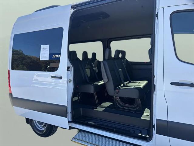 2022 Mercedes-Benz Sprinter 2500 Standard Roof V6