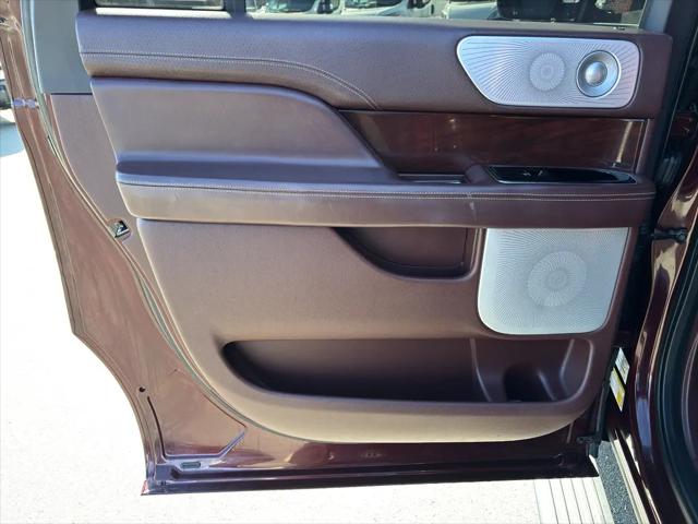 2019 Lincoln Navigator L Black Label