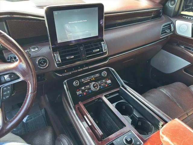 2019 Lincoln Navigator L Black Label