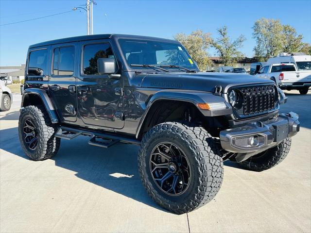 2025 Jeep Wrangler 4-Door Willys 4x4