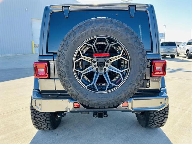 2025 Jeep Wrangler 4-Door Willys 4x4